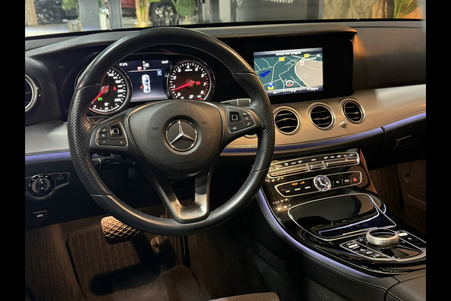 Mercedes-Benz E-Klasse 200 AMG 19"|Automaat|Garantie||Dealerond|Camera|LED|Ambient|Leder|Rijklaar