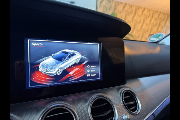 Mercedes-Benz E-Klasse 200 AMG 19"|Automaat|Garantie||Dealerond|Camera|LED|Ambient|Leder|Rijklaar