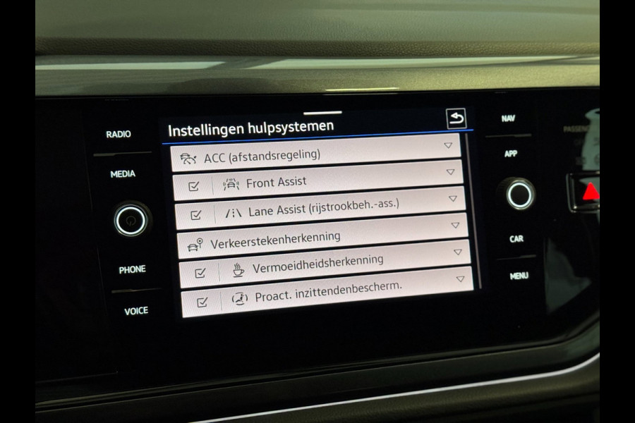 Volkswagen Taigo 1.0 TSI Style PANO | IQ LED | VIRTUAL | CAMERA