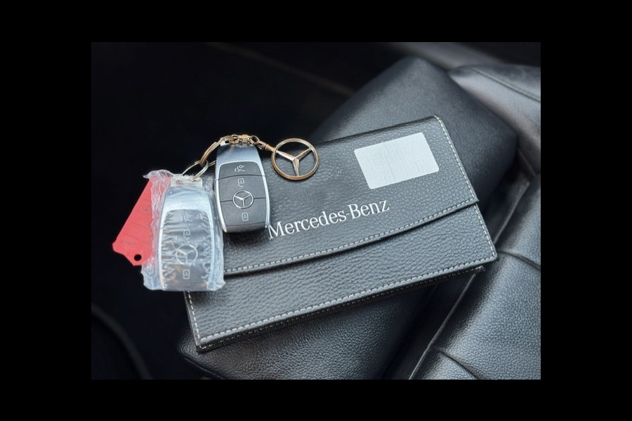 Mercedes-Benz A-Klasse 180 Business Solution Luxury-Digital dash- BTW - sfeerverlichting-Automaat-Dealer onderhouden-1e eigenaar