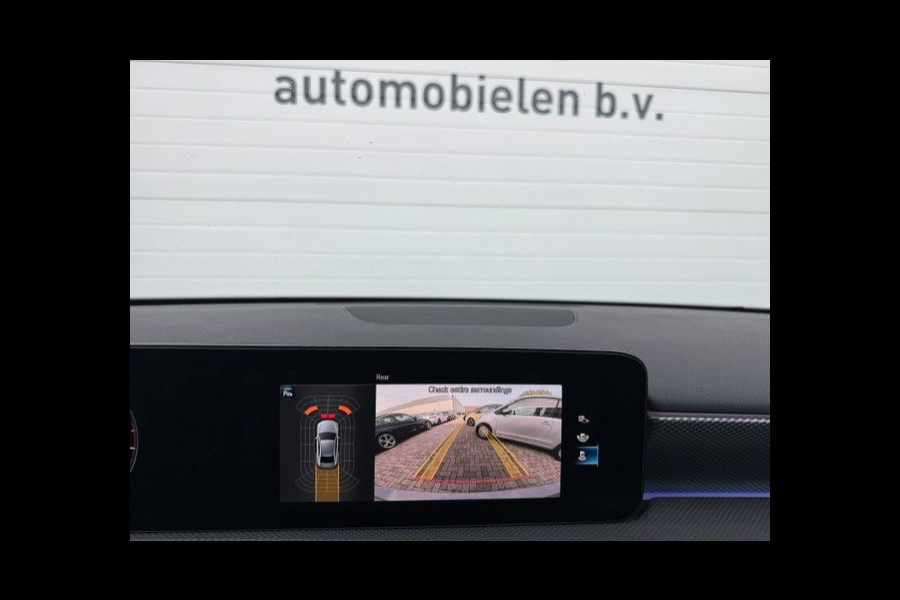 Mercedes-Benz A-Klasse 180 Business Solution Luxury-Digital dash- BTW - sfeerverlichting-Automaat-Dealer onderhouden-1e eigenaar