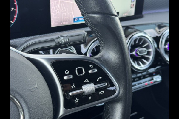 Mercedes-Benz A-Klasse 180 Business Solution Luxury-Digital dash- BTW - sfeerverlichting-Automaat-Dealer onderhouden-1e eigenaar