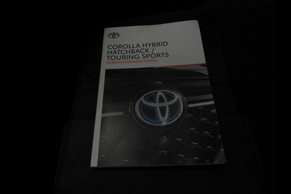 Toyota Corolla Touring Sports 1.8 Hybrid Business NAVI-APP/TREKH./ADAPT.CRUISE/LED/16"LMV!