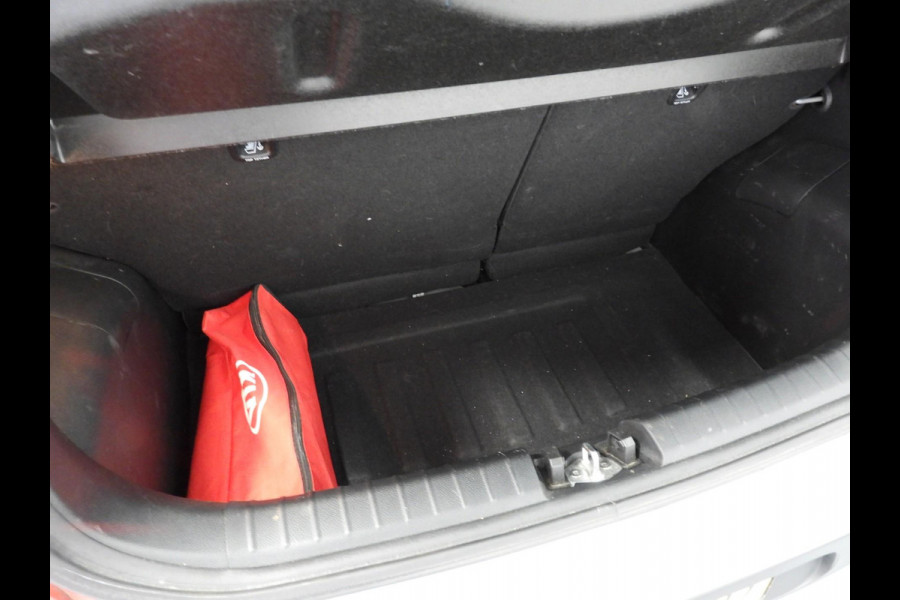 Kia Picanto 1.0 CVVT Design Edition LEER/NAVI/CAMERA/CRUISE/16"LMV!