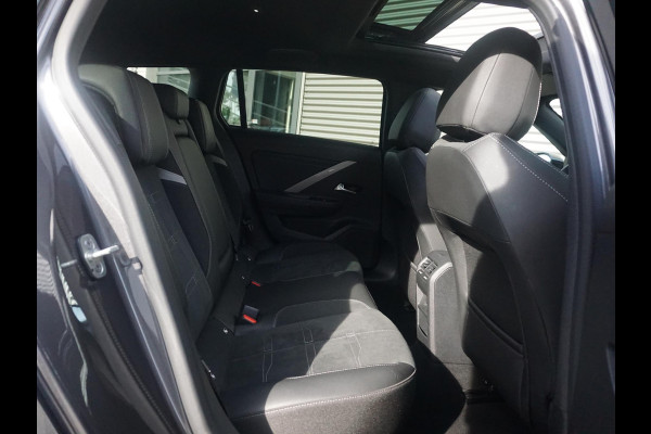 Opel Astra Sports Tourer 1.2 Turbo Hybrid GS Schuif /kanteldak