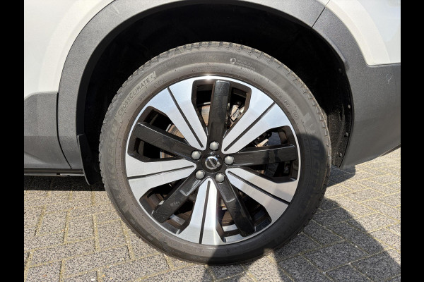 Volvo C40 Recharge Ultimate 69 kWh SOH 95% | MEM. SEAT | HARMAN KARDON | PANO | ELEK. STOEL | STOEL + STUURVERWARMING | 360 CAMERA | RIJKLAAR + 12 MND BOVAG GARANTIE |