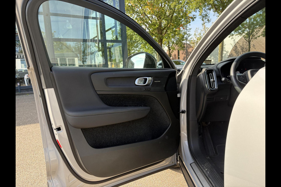 Volvo C40 Recharge Ultimate 69 kWh SOH 95% | MEM. SEAT | HARMAN KARDON | PANO | ELEK. STOEL | STOEL + STUURVERWARMING | 360 CAMERA | RIJKLAAR + 12 MND BOVAG GARANTIE |