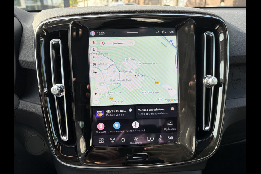 Volvo C40 Recharge Ultimate 69 kWh SOH 95% | MEM. SEAT | HARMAN KARDON | PANO | ELEK. STOEL | STOEL + STUURVERWARMING | 360 CAMERA | RIJKLAAR + 12 MND BOVAG GARANTIE |