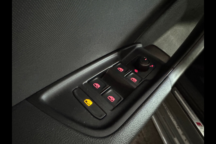 Audi A1 SPORTBACK 40 TFSI S Line Stoelverwarming|Carplay|ACC|Lane Assist