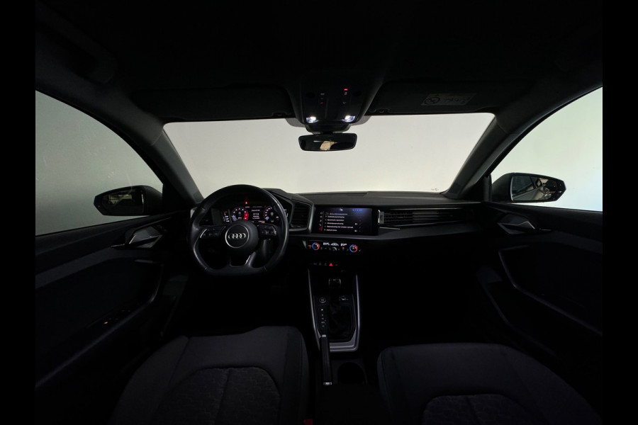 Audi A1 SPORTBACK 40 TFSI S Line Stoelverwarming|Carplay|ACC|Lane Assist
