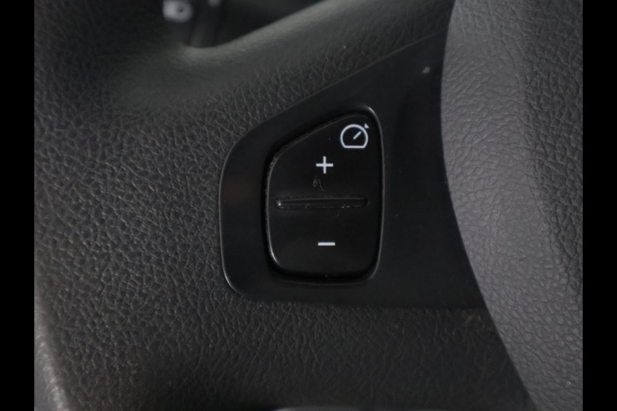Renault Trafic 2.0 dCi 120 T29 L1H1 Comfort | Trekhaak | Parkeersensoren | Airco |