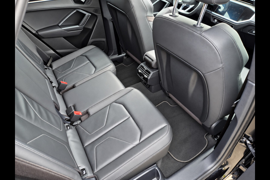 Audi Q3 Sportback 35 TFSI S Edition Pano! 360'Camera Elektrische Stoelen! Memory Line Assist! S Line! Drive Select Stoelverwarming