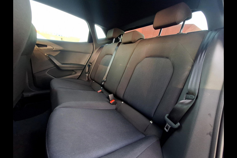Seat Ibiza 1.0 EcoTSI FR | Climate | CC | Apple Carplay/ Android Auto | LED | 17" LM velgen |