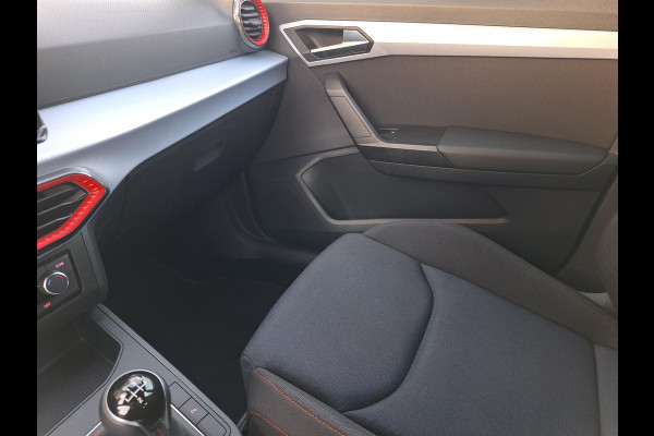Seat Ibiza 1.0 EcoTSI FR | Climate | CC | Apple Carplay/ Android Auto | LED | 17" LM velgen |