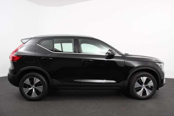 Volvo XC40 1.5 T5 Plug-in hybrid Plus Bright Navigatie Climate Control Adaptive Cruise Control  18"LMV Camera Parkeer sensoren Led