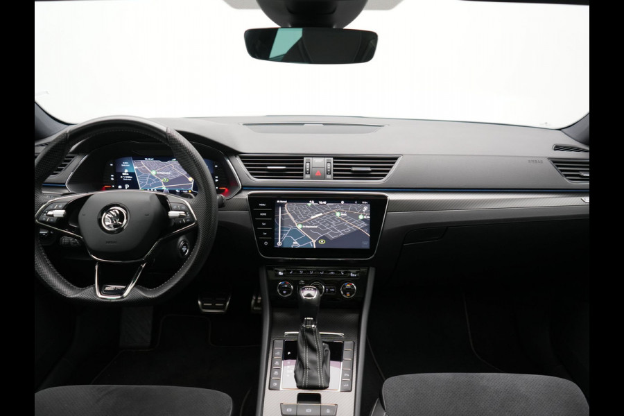 Škoda Superb Combi 1.4 TSI iV Sportline Business PHEV 218pk Dealer O.H. | SOH 91,2% | | Panodak | Adaptive Cruise | Camera | Canton Audio | Alcantara Sportstoelen Memory & Verwarmd | Sfeerverlichting | Keyless | BLIS | Stuur Verwarmd | Apple Carplay | Crystal LED | Navigatie | Plug In Hybrid |