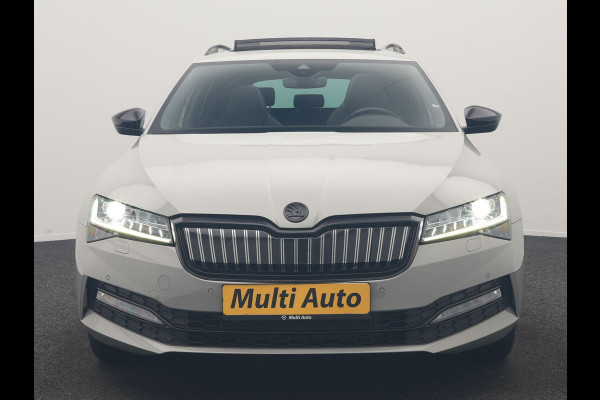 Škoda Superb Combi 1.4 TSI iV Sportline Business PHEV 218pk Dealer O.H. | SOH 91,2% | | Panodak | Adaptive Cruise | Camera | Canton Audio | Alcantara Sportstoelen Memory & Verwarmd | Sfeerverlichting | Keyless | BLIS | Stuur Verwarmd | Apple Carplay | Crystal LED | Navigatie | Plug In Hybrid |