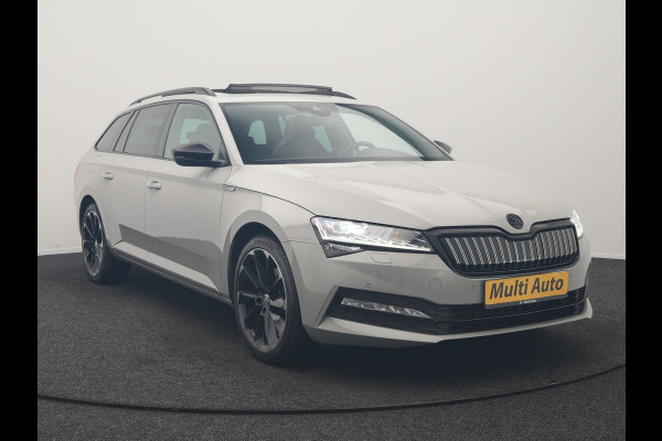 Škoda Superb Combi 1.4 TSI iV Sportline Business PHEV 218pk Dealer O.H. | SOH 91,2% | | Panodak | Adaptive Cruise | Camera | Canton Audio | Alcantara Sportstoelen Memory & Verwarmd | Sfeerverlichting | Keyless | BLIS | Stuur Verwarmd | Apple Carplay | Crystal LED | Navigatie | Plug In Hybrid |