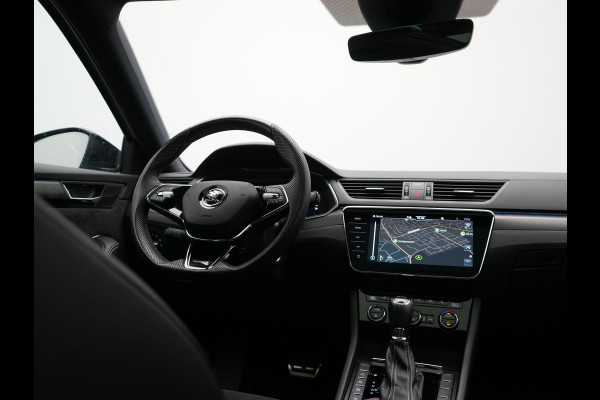 Škoda Superb Combi 1.4 TSI iV Sportline Business PHEV 218pk Dealer O.H. | SOH 91,2% | | Panodak | Adaptive Cruise | Camera | Canton Audio | Alcantara Sportstoelen Memory & Verwarmd | Sfeerverlichting | Keyless | BLIS | Stuur Verwarmd | Apple Carplay | Crystal LED | Navigatie | Plug In Hybrid |
