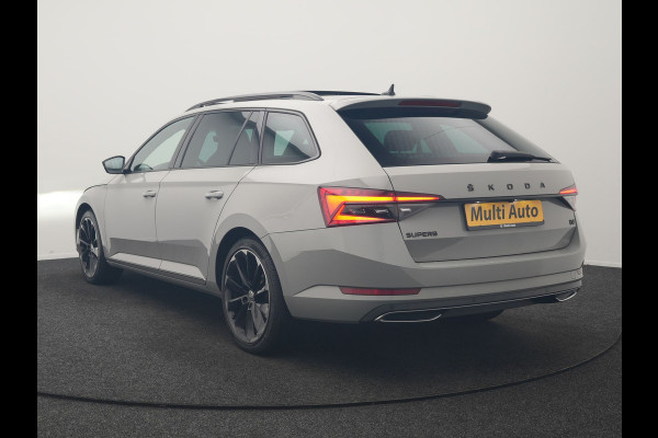 Škoda Superb Combi 1.4 TSI iV Sportline Business PHEV 218pk Dealer O.H. | SOH 91,2% | | Panodak | Adaptive Cruise | Camera | Canton Audio | Alcantara Sportstoelen Memory & Verwarmd | Sfeerverlichting | Keyless | BLIS | Stuur Verwarmd | Apple Carplay | Crystal LED | Navigatie | Plug In Hybrid |