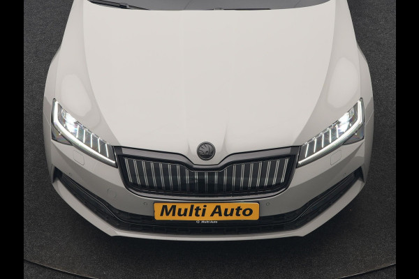 Škoda Superb Combi 1.4 TSI iV Sportline Business PHEV 218pk Dealer O.H. | SOH 91,2% | | Panodak | Adaptive Cruise | Camera | Canton Audio | Alcantara Sportstoelen Memory & Verwarmd | Sfeerverlichting | Keyless | BLIS | Stuur Verwarmd | Apple Carplay | Crystal LED | Navigatie | Plug In Hybrid |