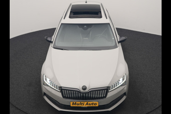 Škoda Superb Combi 1.4 TSI iV Sportline Business PHEV 218pk Dealer O.H. | SOH 91,2% | | Panodak | Adaptive Cruise | Camera | Canton Audio | Alcantara Sportstoelen Memory & Verwarmd | Sfeerverlichting | Keyless | BLIS | Stuur Verwarmd | Apple Carplay | Crystal LED | Navigatie | Plug In Hybrid |
