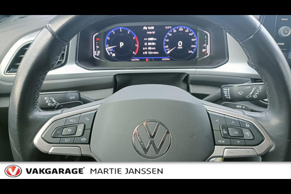 Volkswagen T-Roc 1.5 TSI Life Business