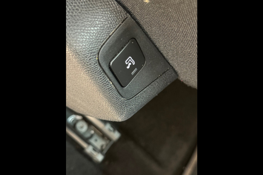 Peugeot 5008 1.2 PureTech GT-Line Avantage | Automaat | Vol Leder | Pano | Massage | ACC | CarPlay | Android Auto