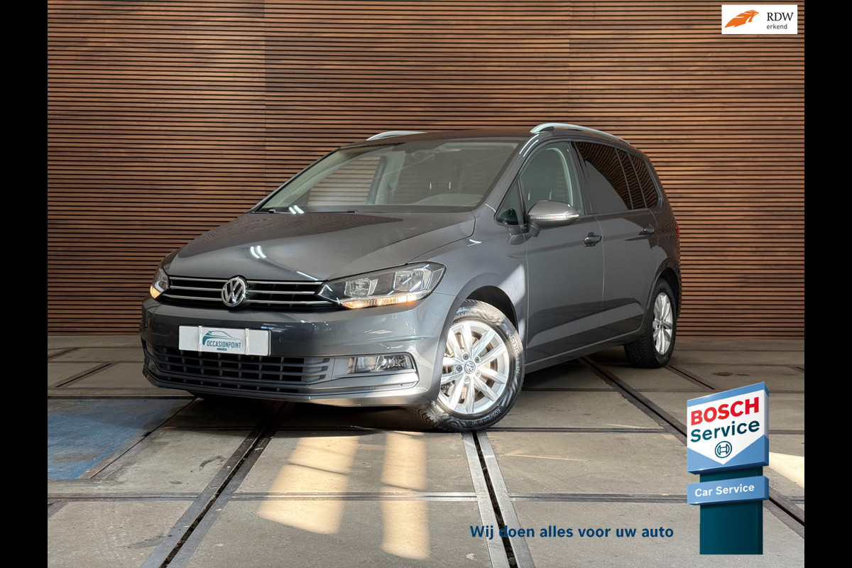 Volkswagen Touran 1.2 TSI Comfortline Business 7p | 7-Persoons | ErgoActive | Massage | ACC | Camera | Navi | CarPlay