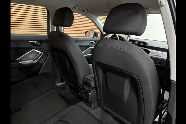 Audi Q3 35 TFSI Advanced | S tronic |ACC | LED | Virtual Cockpit | Stoelverwarming | 18'' |