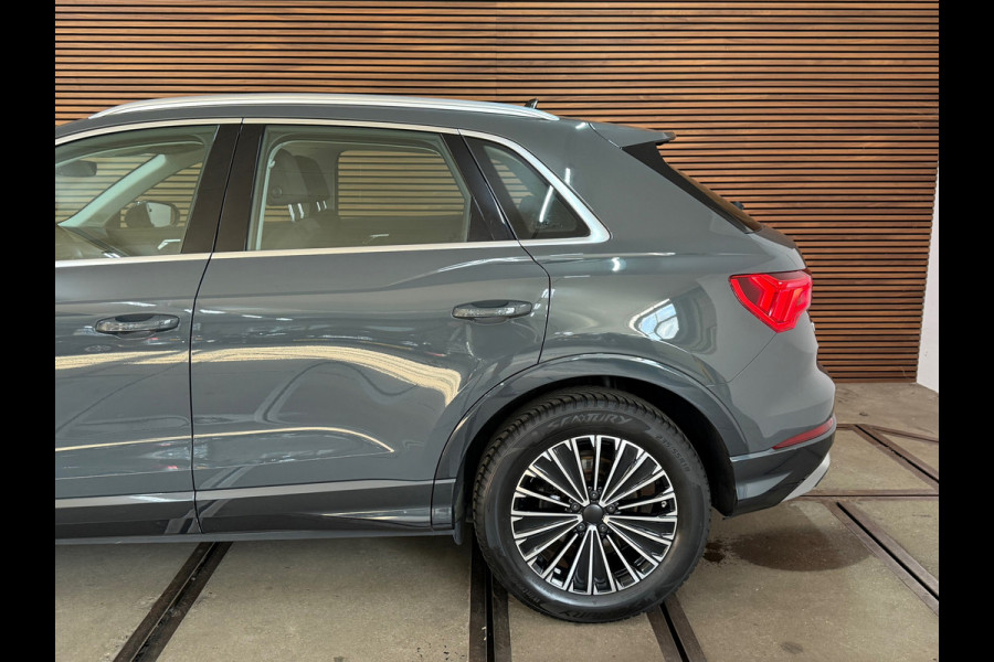 Audi Q3 35 TFSI Advanced | S tronic |ACC | LED | Virtual Cockpit | Stoelverwarming | 18'' |