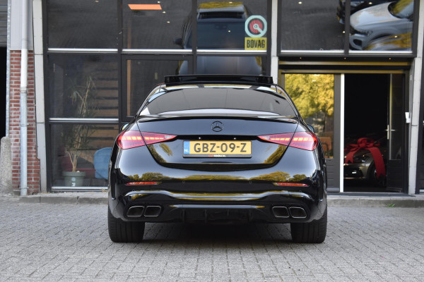 Mercedes-Benz C-Klasse 300 4MATIC AMG Pano 360C Keyless 20" Trekhaak