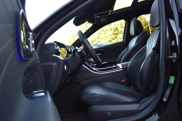 Mercedes-Benz C-Klasse 300 4MATIC AMG Pano 360C Keyless 20" Trekhaak
