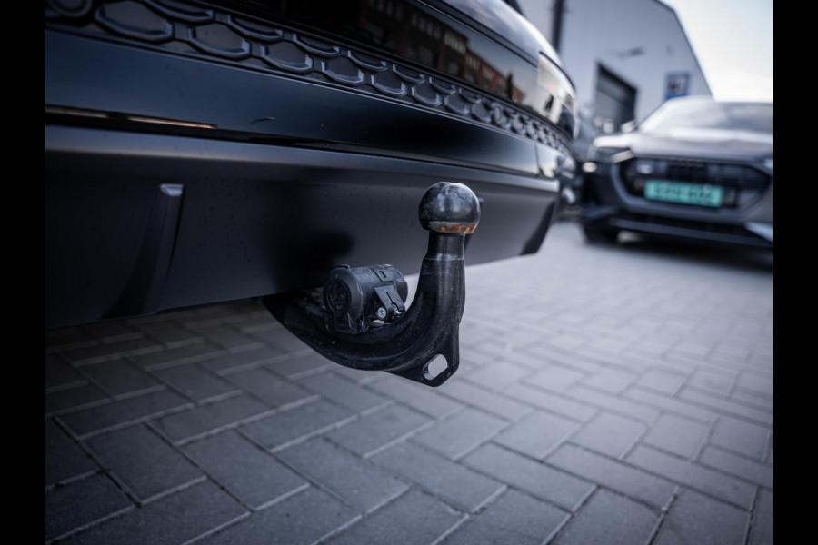 Audi Q7 60 TFSI e quattro Pro Line S Competition 490PK - Carbon l Pano l Trekhaak l RS seat