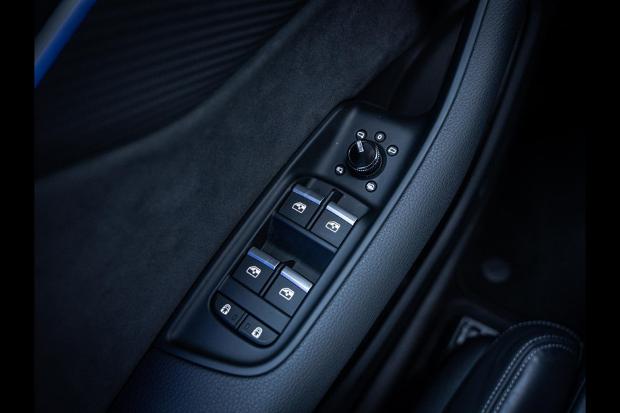 Audi Q7 60 TFSI e quattro Pro Line S Competition 490PK - Carbon l Pano l Trekhaak l RS seat