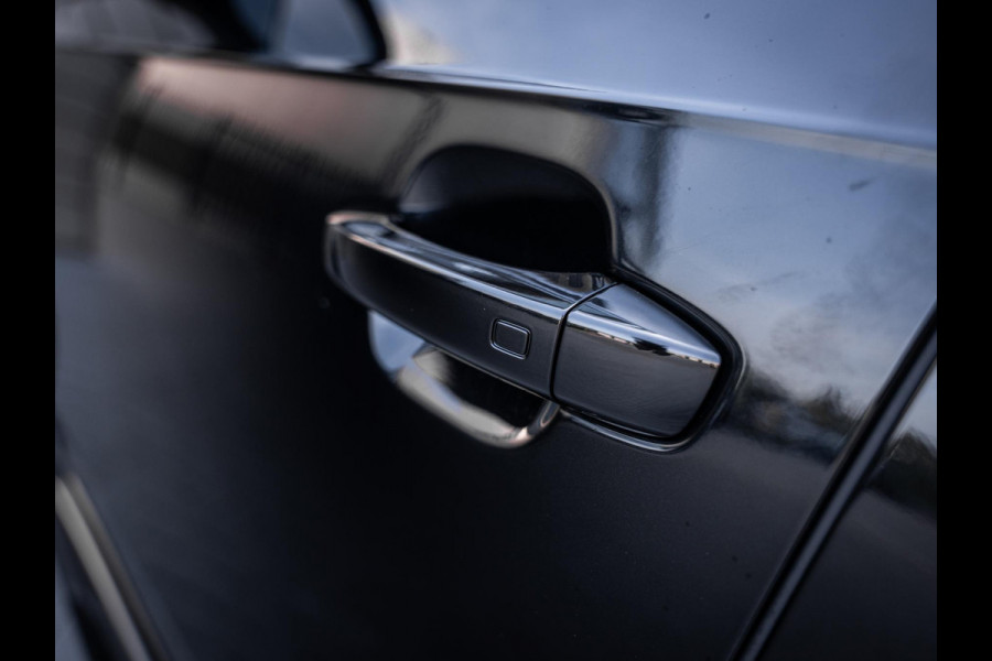 Audi Q7 60 TFSI e quattro Pro Line S Competition 490PK - Carbon l Pano l Trekhaak l RS seat