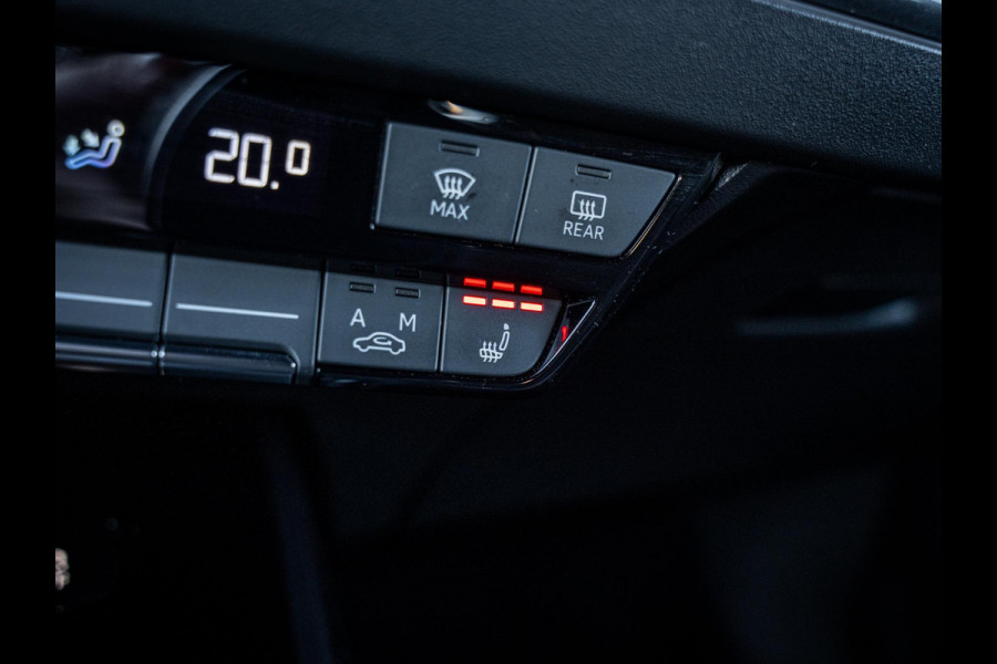 Audi Q4 e-tron 45 S Edition 82 kWh 3x S-Line l RS stoel l Elek. Stoel l ACC