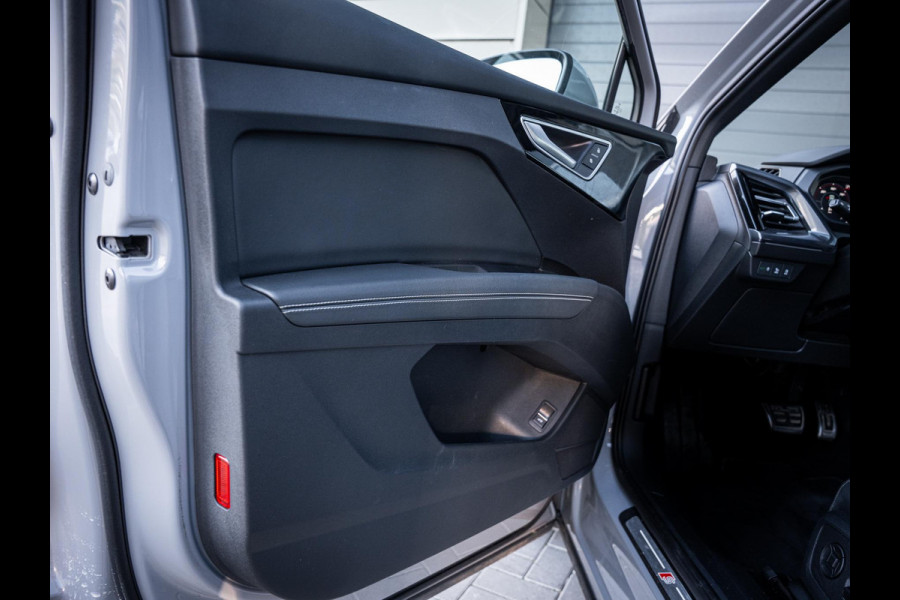 Audi Q4 e-tron 45 S Edition 82 kWh 3x S-Line l RS stoel l Elek. Stoel l ACC