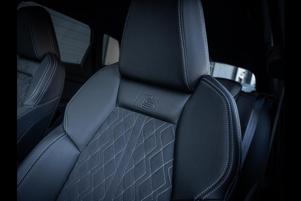 Audi Q4 e-tron 45 S Edition 82 kWh 3x S-Line l RS stoel l Elek. Stoel l ACC
