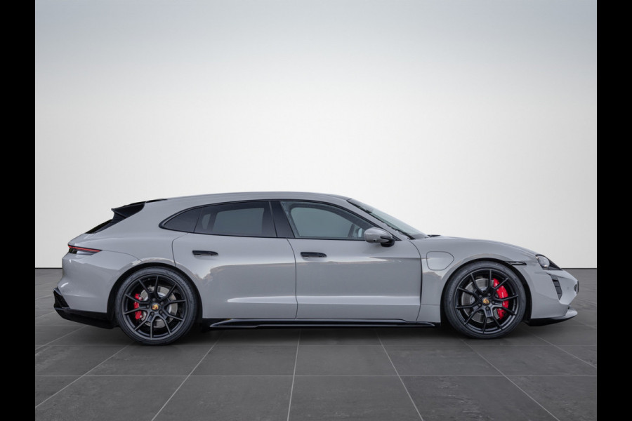 Porsche Taycan Sport Turismo GTS 93 kWh 598pk Pano 4-wielsturing HuD 21'' Luchtv. PPF