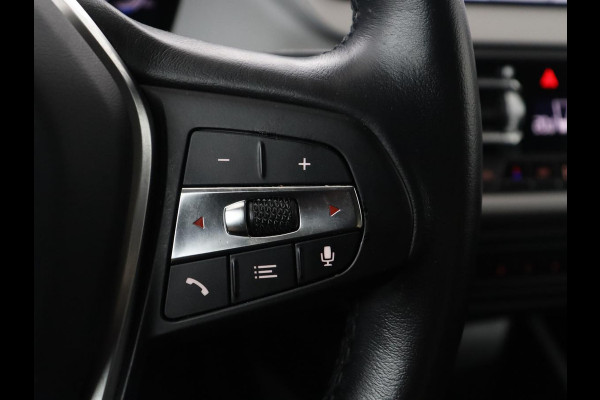 BMW 2 Serie Gran Coupé 218i | Apple Carplay | LED | Navigatie | Parkeerhulp |