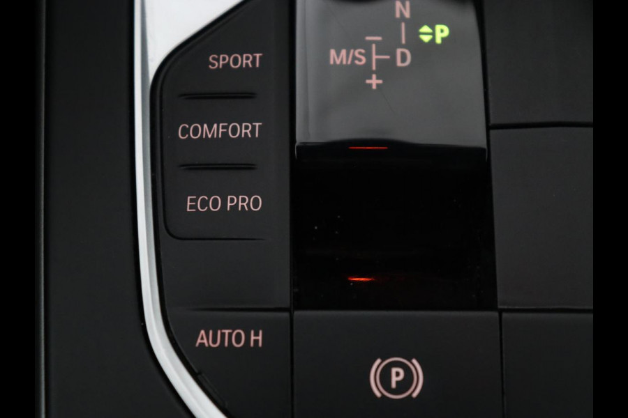 BMW 2 Serie Gran Coupé 218i | Apple Carplay | LED | Navigatie | Parkeerhulp |