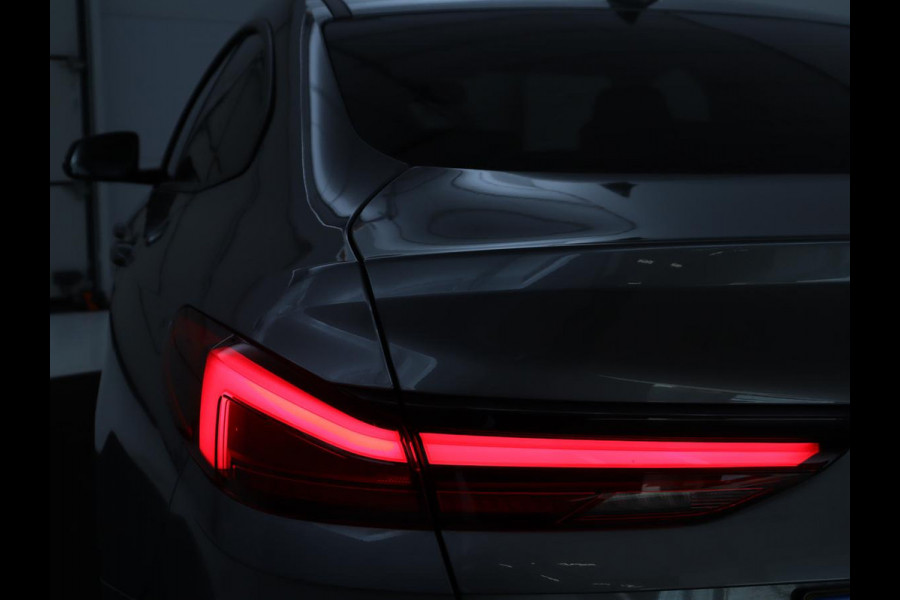 BMW 2 Serie Gran Coupé 218i | Apple Carplay | LED | Navigatie | Parkeerhulp |