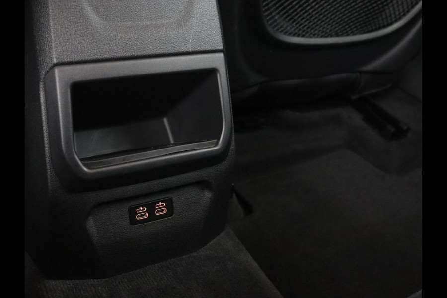 BMW 1-serie 118i | Apple Carplay | LED | Navigatie | Automaat |
