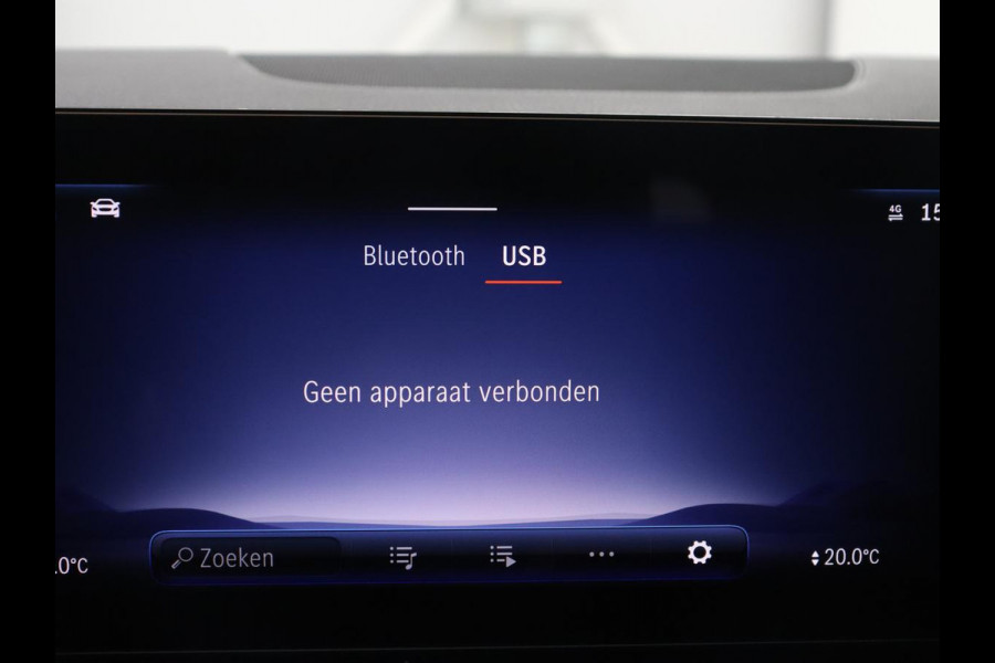 Mercedes-Benz EQA 250+ AMG Line 71 kWh SOH 98,5% | Trekhaak | LED | Stoelverwarming | Apple Carplay | Pano.Dak | Camera |