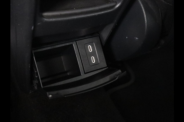 Mercedes-Benz EQA 250+ AMG Line 71 kWh SOH 98,5% | Trekhaak | LED | Stoelverwarming | Apple Carplay | Pano.Dak | Camera |
