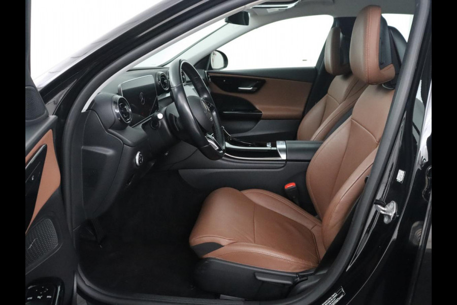 Mercedes-Benz C-Klasse 200 Launch Edition Business Line | LED | Navigatie | Stoelverwarming | Leder |