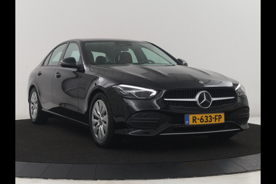 Mercedes-Benz C-Klasse 200 Launch Edition Business Line | LED | Navigatie | Stoelverwarming | Leder |