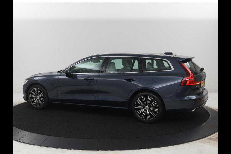 Volvo V60 2.0 T8 Twin Engine AWD R-Design | Apple Carplay | LED | Navigatie |