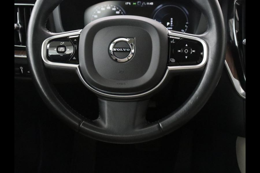 Volvo V60 2.0 T8 Twin Engine AWD R-Design | Apple Carplay | LED | Navigatie |
